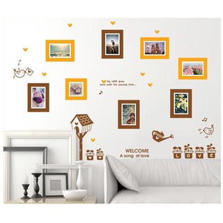 Decal khung ảnh LOVE