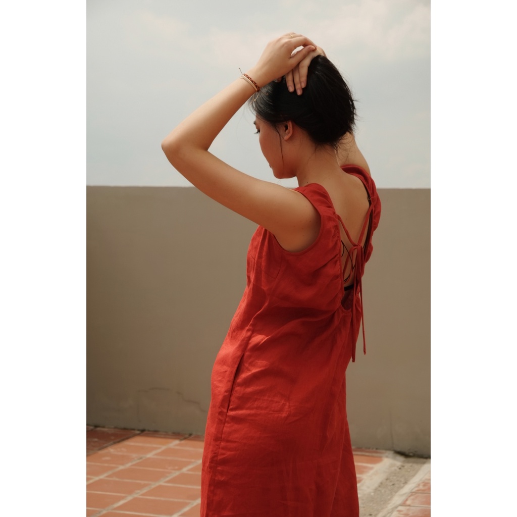Đầm linen khoét lưng thêu tay hoa nhí xinh yêu | ROSÉ DRESS | CHAMU LINEN