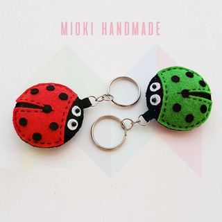 Móc khoá vải nỉ handmade hình bọ cánh cam