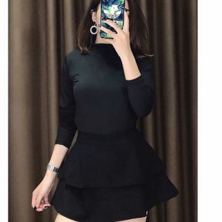 Ao giữ nhiệt co giãn 4chieu tốt bùng nổ cân nặng cũng bon chen dc het nhe cac nang