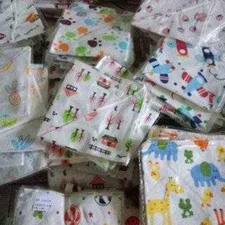 Combo 10 Khăn yếm tam giác cho bé , khăn giữ ấm cổ cho bé giá rẻ