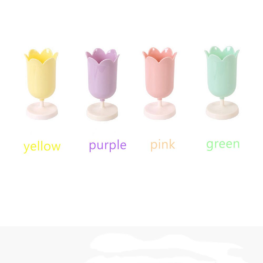 [Hàng mới về] Hộp đựng cọ trang điểm để bàn hình bông hoa