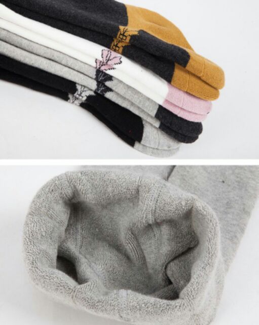 Quần tất bé gái