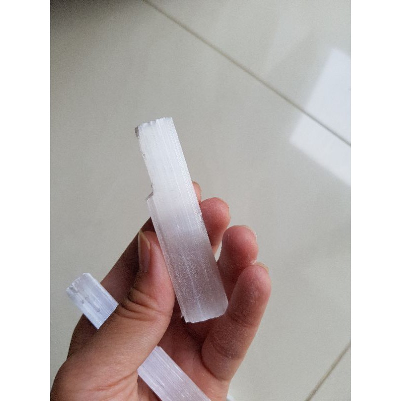 Thanh đá Selenite thanh tẩy bài Tarot, thiền định