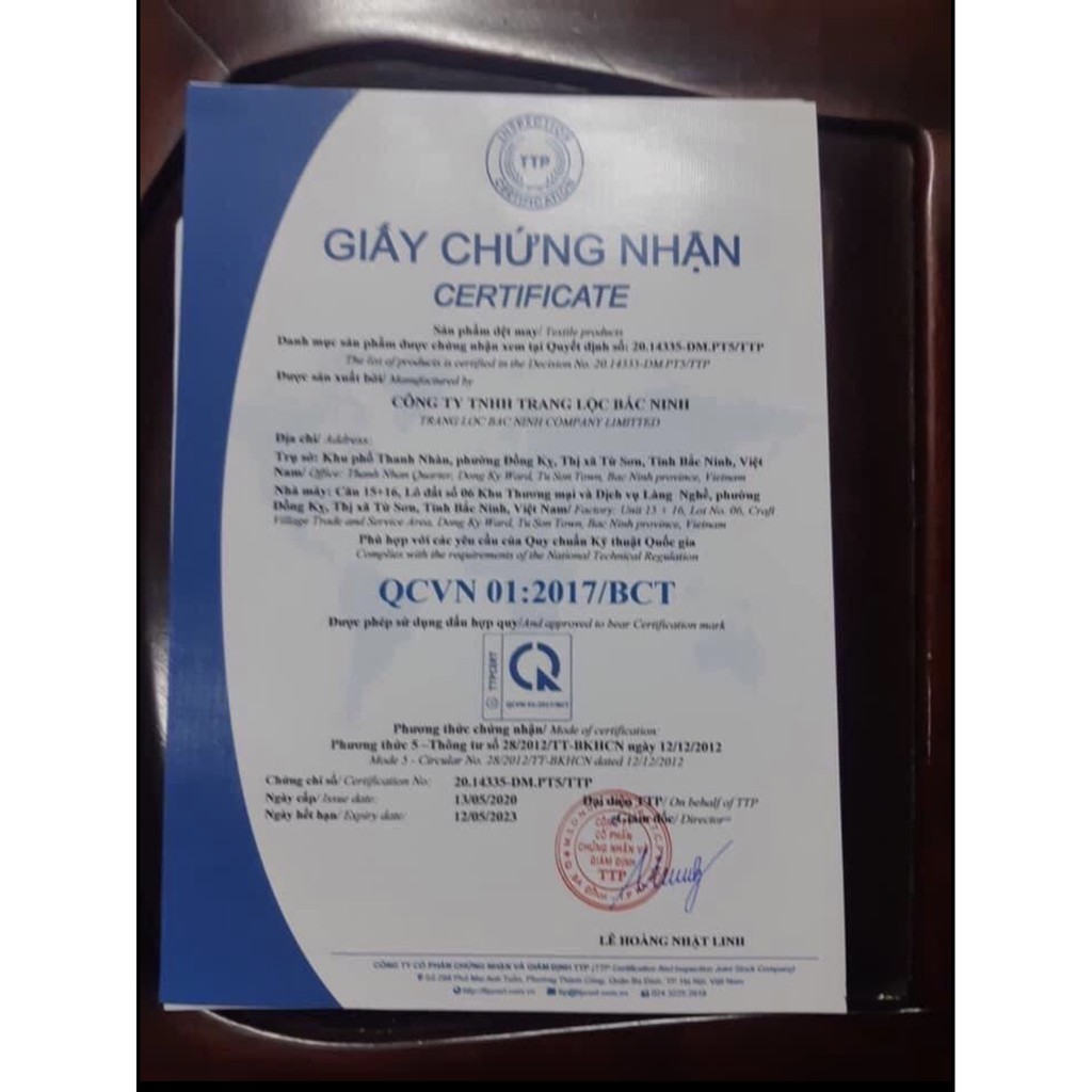 (Xả kho) Hộp 50 chiếc khẩu trang y tế 4 lớp | BigBuy360 - bigbuy360.vn