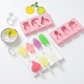 Khuôn làm kem que màu hồng có nắp đậy silicone (KKS23)