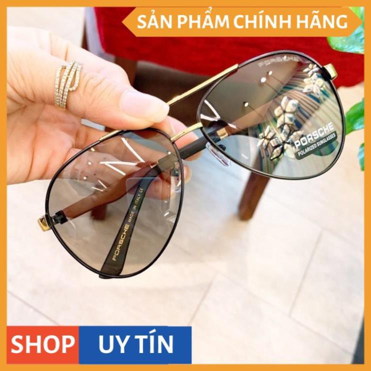 Kính mát nam cao cấp tròng kính đổi màu khi đi ra nắng, đổi màu theo nhiệt độ - Mắt kính chống tia UV gọng gỗ đỏ độc đáo | BigBuy360 - bigbuy360.vn