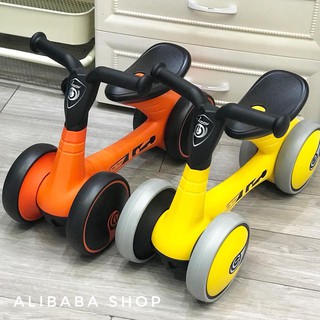 Xe thăng bằng Luddy (4 màu)
