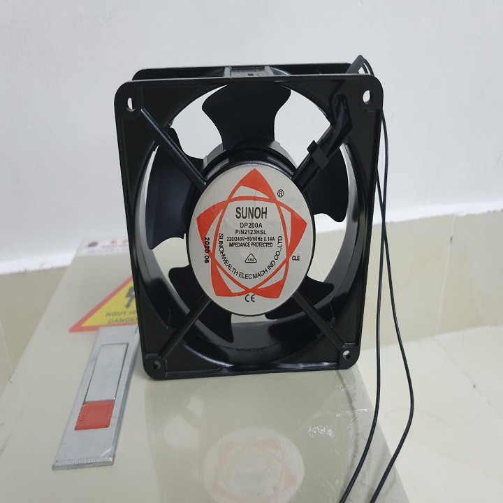 Quạt hút cho tủ điện DP200A/220V (120x120x38)