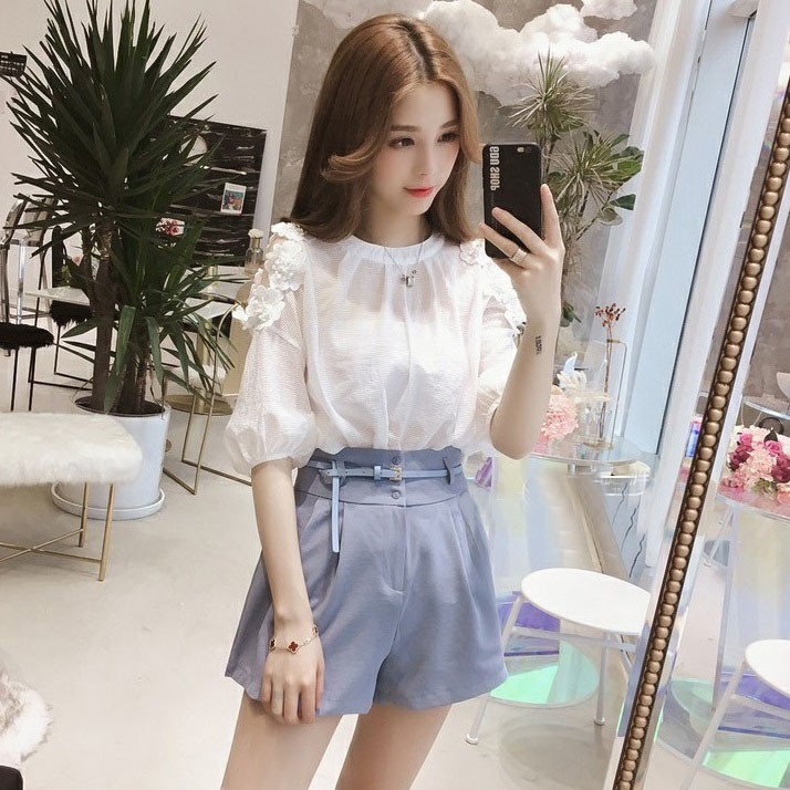 ÁO KIỂU HỞ VAI ĐÍNH HOA