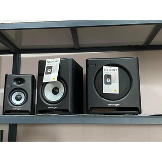 Loa kiểm âm Behringer NEKKST K10S