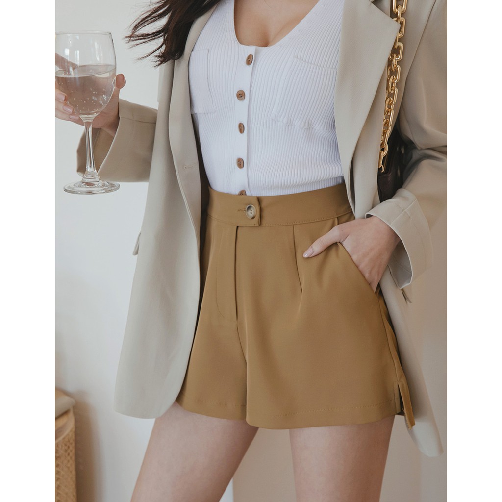 Quần short chữ A vạt ngắn dài nữ Air Space Lady 2111823009