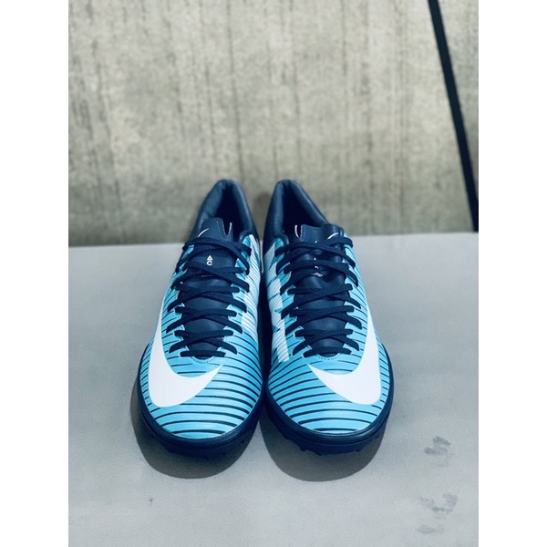 GIÀY THỂ THAO VIC 6 TF