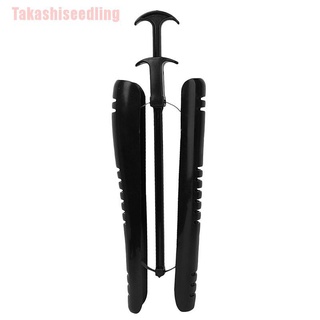 1 Dụng Cụ Giữ Hình Giày Bốt Với