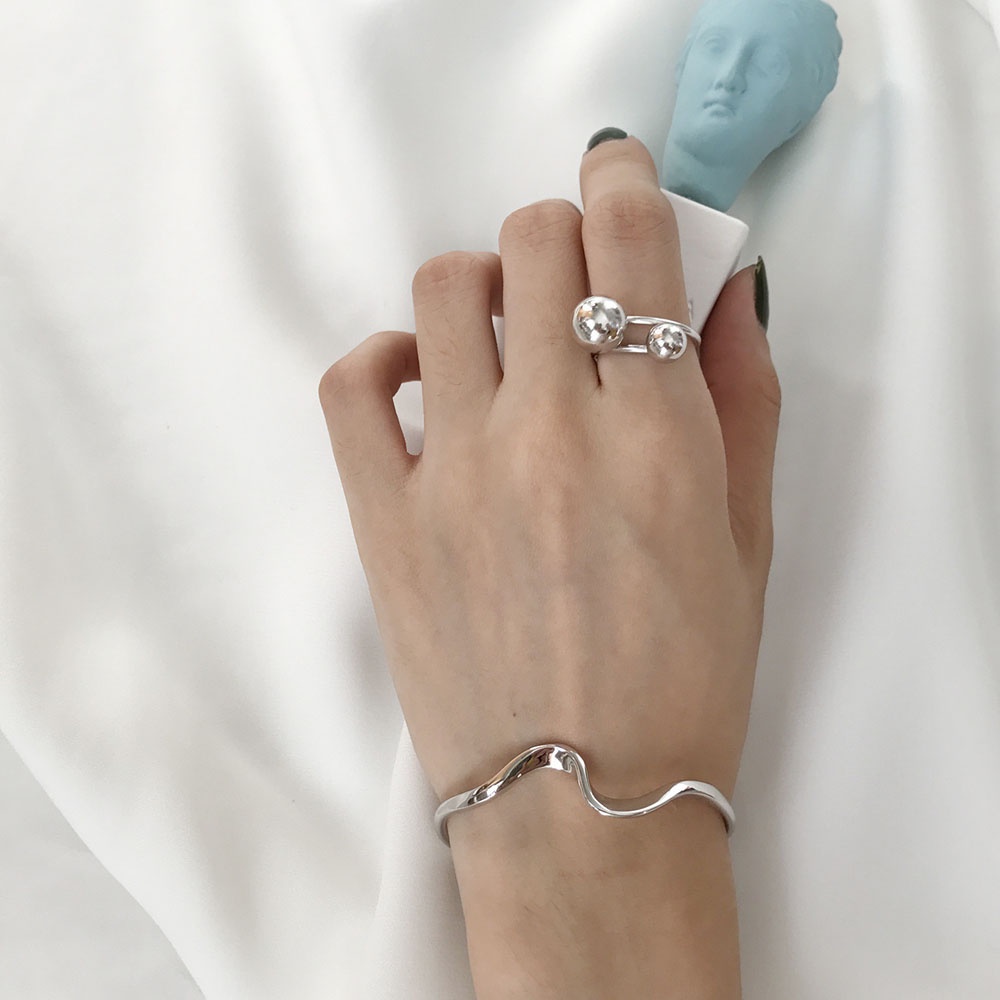 Vòng đeo tay dạng hở thiết kế gợn sóng nhiều màu sắc tùy chọn thời trang dành cho nữ