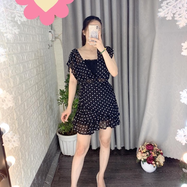 Jum váy chấm bi kèm áo bra