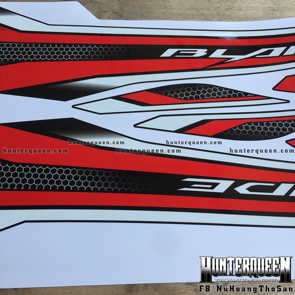 Tem rời dán xe Honda WAVE Blade đen đỏ tổ ong. Mẫu 2022 mới nhất. Decal cao cấp chống nước