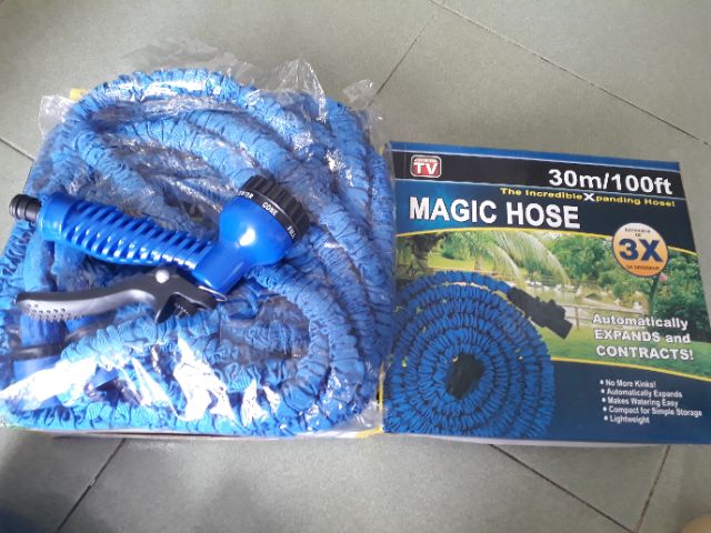 Vòi xịt nước thông minh giãn nở loại 15m và 30m Magic Hose