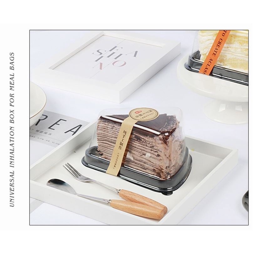 Hộp nhựa Pet tam giác đế đen đựng bánh (set 10 bộ)