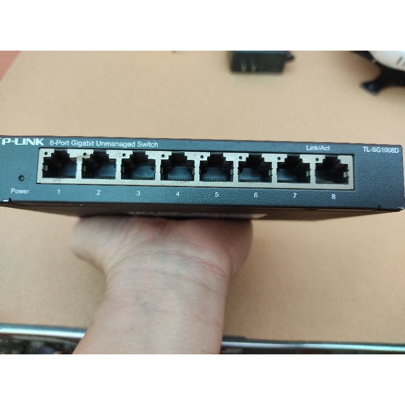 Switch TP-Link TL-SG1008D (8Port 10/100/1000Mbps) Phiên Bản Vỏ Sắt