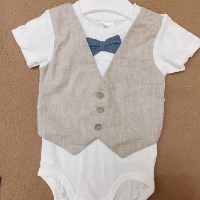 Body công tử bé trai trắng xám HM