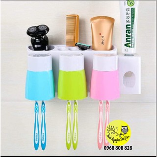 Bộ nhả kem đánh răng 3 cốc-T3B3