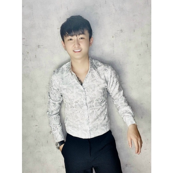 Áo hiệu LV