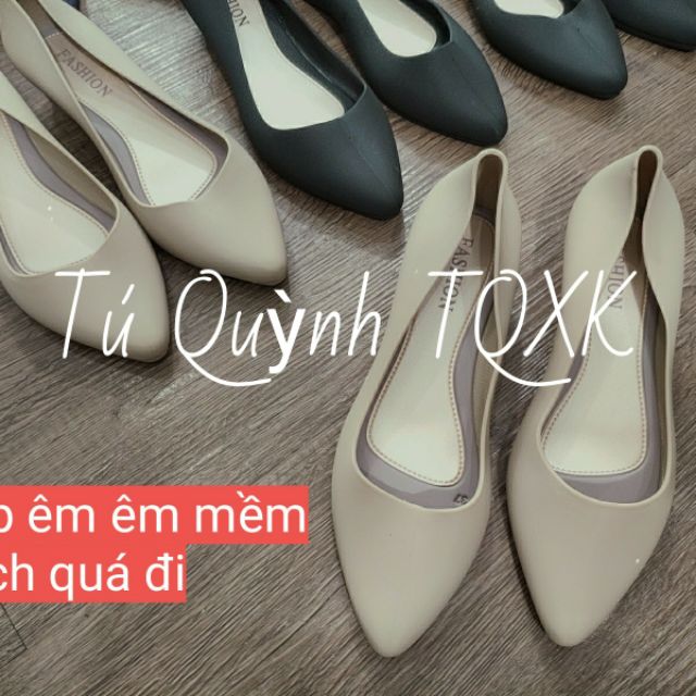 GIÀY NHỰA THƠM(HÀNG SẴN)