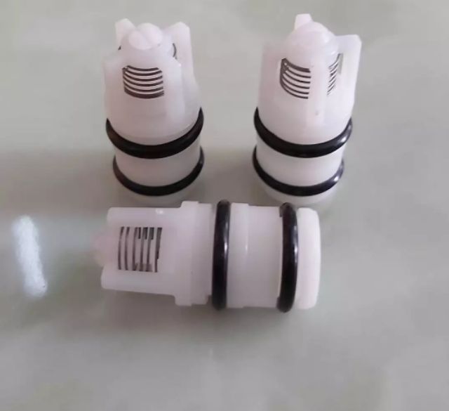 Bộ linh kiện thay thế sửa chữa cho dòng máy xịt rửa cao áp