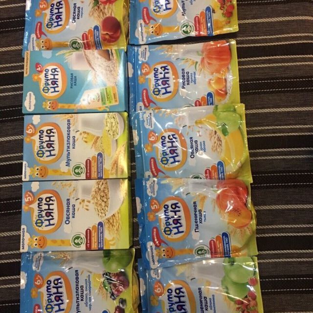 Bột ăn dặm fruto nga