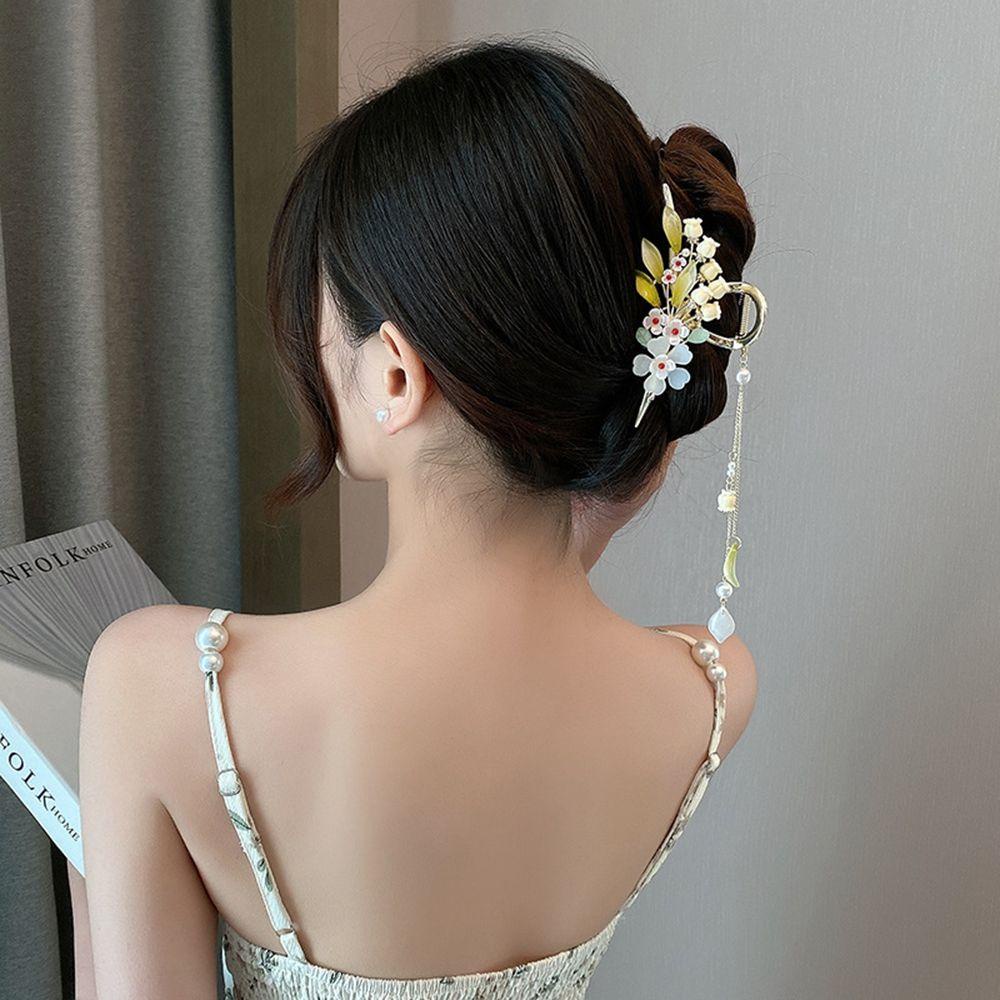 Kẹp Tóc Hình Cá Mập Đính Hoa Dễ Thương Sáng Tạo Phong Cách Cổ Điển Dành Cho Bạn Nữ