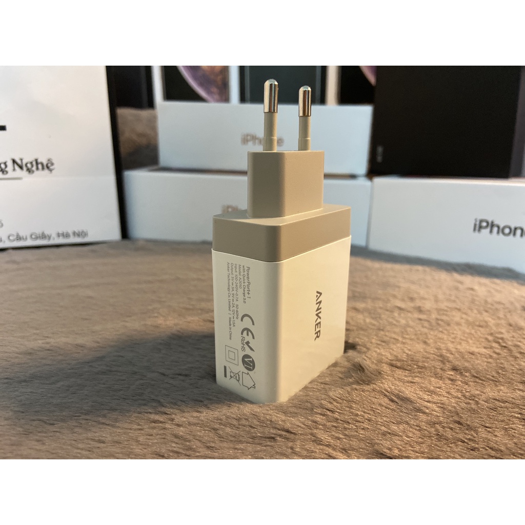 Sạc Anker 18W PowerIQ hỗ trợ sạc nhanh Quick Charge 3.0 A2013