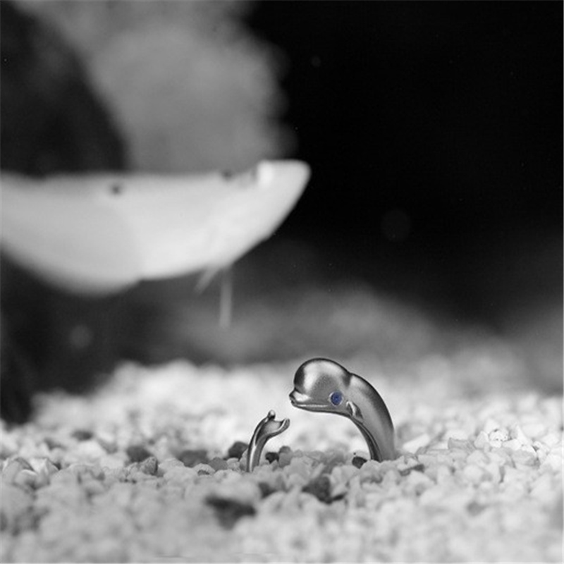 Nhẫn Bạc 925 Đính Đá Zircon Hình Cá Voi Dễ Thương CR041