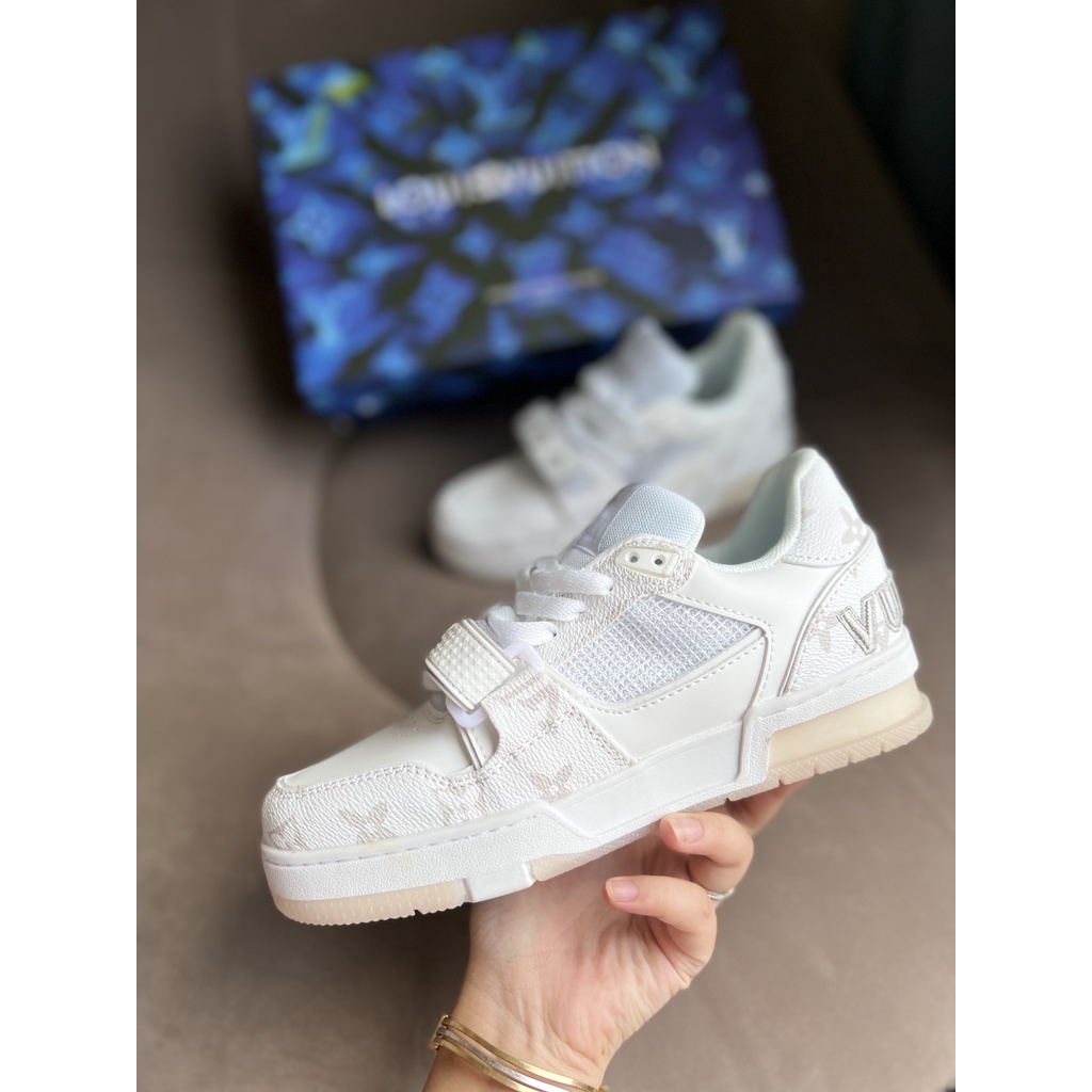 GIÀY THỂ THAO EO VÌ DÁN TRẮNG