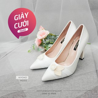Giày cưới cao gót đế vuông đính hoa lá nhẹ nhàng màu kem nhẹ cao 10cm