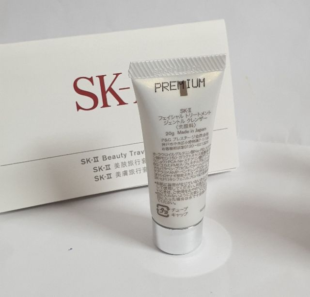 Sữa Rửa Mặt sáng da SK-II