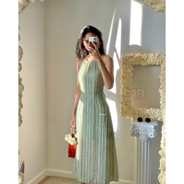 Đầm midi xanh cổ yếm phối nơ lưng