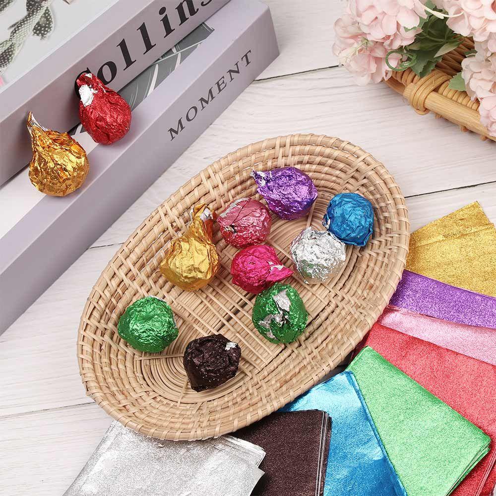 Set 100 Lá Nhôm Dập Nổi Họa Tiết Dùng Để Trang Trí Bánh Kẹo