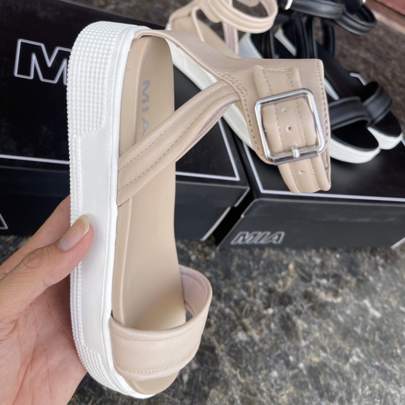 Sandal nữ Mia  Dép quai hậu nữ da Pu đế 3cm cao su xuất dư 0822