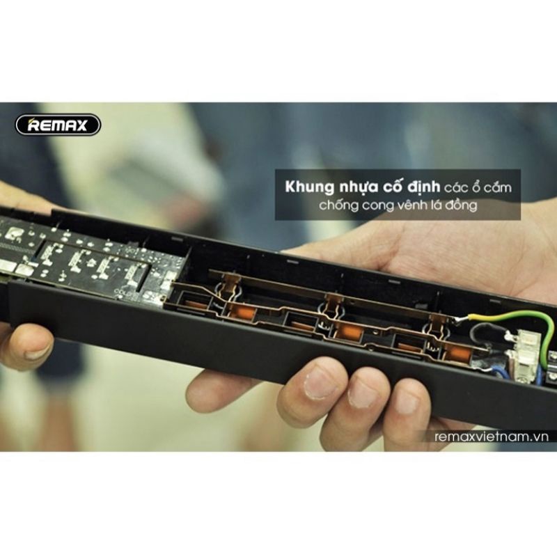 💥Chính Hãng💥 Ổ cắm điện sạc nhanh đa năng Remax, Rạng Đông 3 ổ đa năng + 4 ổ USB, hàng nhập khẩu RU-S2 Bảo hành Dài