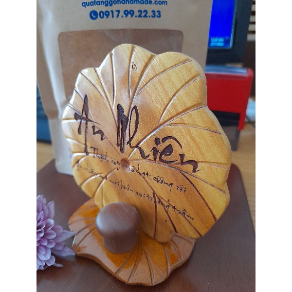 Tranh gỗ thư pháp chữ An Nhiên để bàn