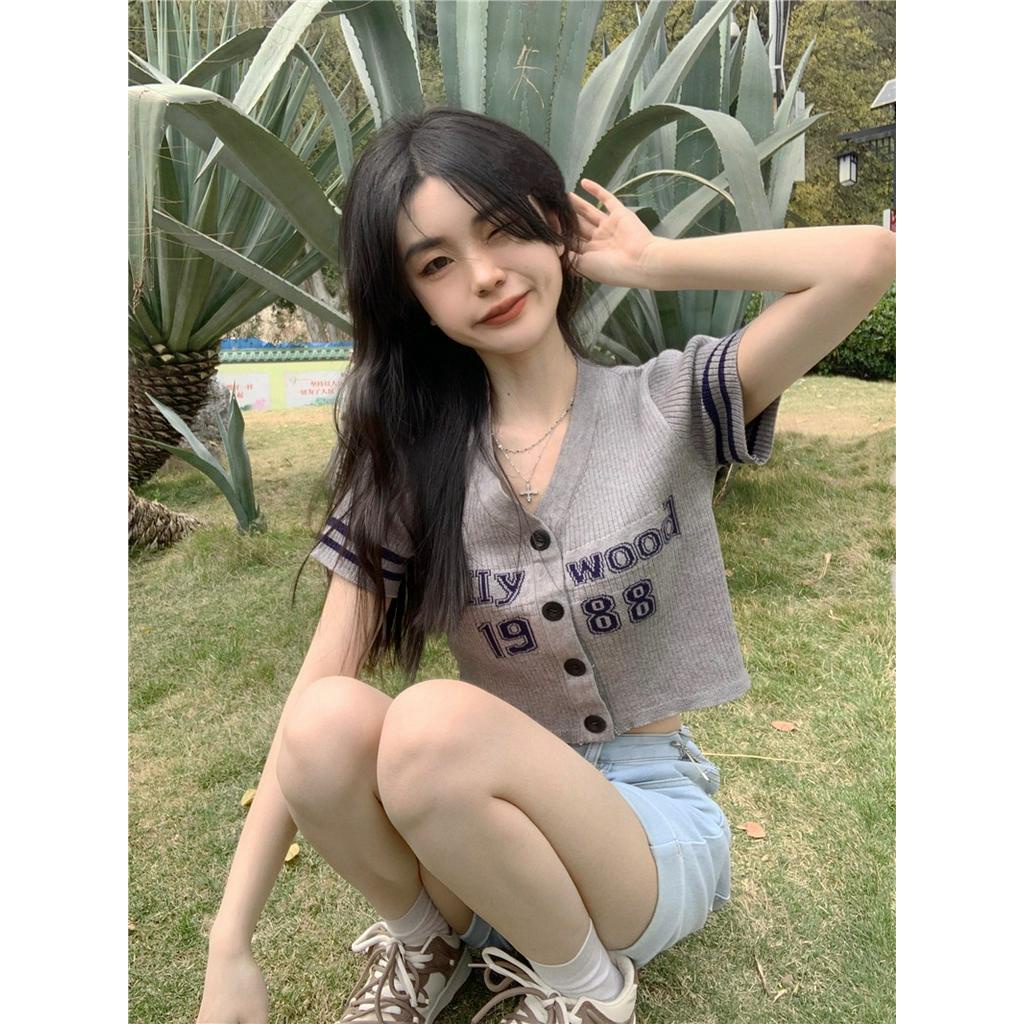 Áo Cardigan Dệt Kim Tay Ngắn Cổ Chữ V Phối Nút Phong Cách Retro Hàn Quốc