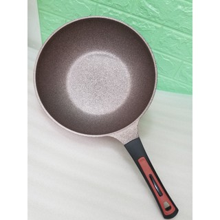 CHẢO ĐÁ CHỐNG DÍNH SÂU LÒNG QUEEN ART 28CM