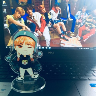 Standee để bàn hình chibi 4 năm bts