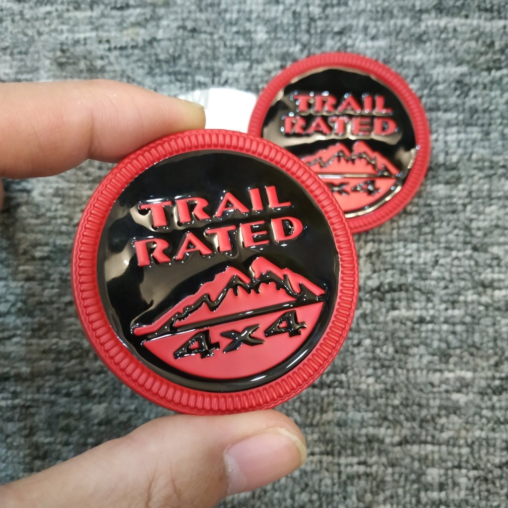 Logo dán xe Trail Rated tròn hợp kim đường kính 6.2cm