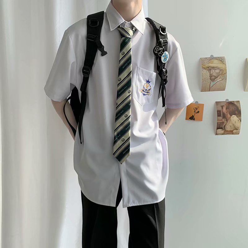 Áo Sơ Mi Đồng Phục Ngắn Tay Màu Trắng Họa Tiết Thêu Đơn Giản Cho Nam