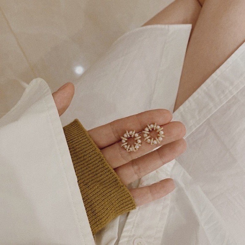 Dear Marié: Khuyên tai hạt trai đính ngọc Brianna [ER0019]