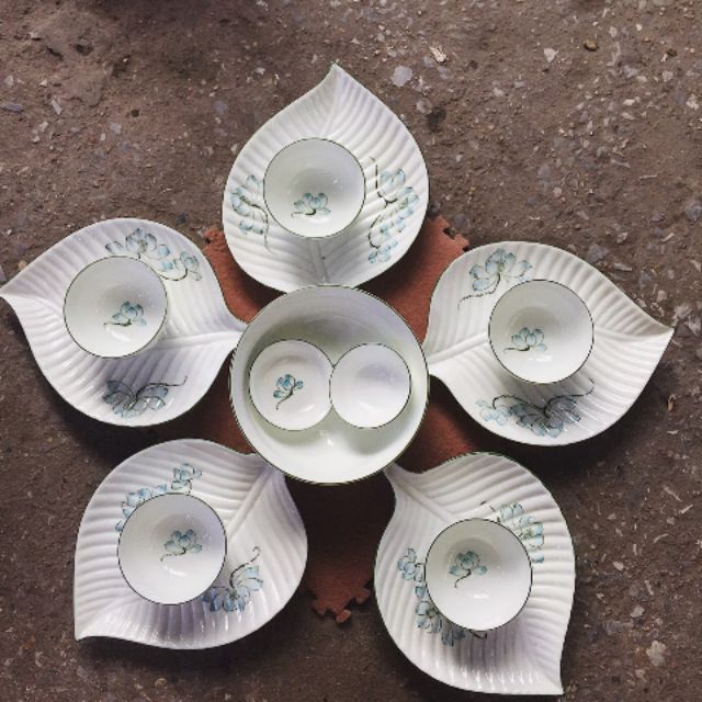 Bộ đĩa bát hoa mặt trời vẽ sen