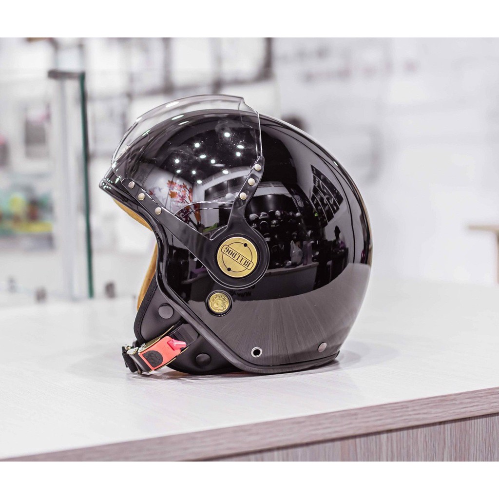 Mũ bảo hiểm Bulldog POM đen bóng kính lửng