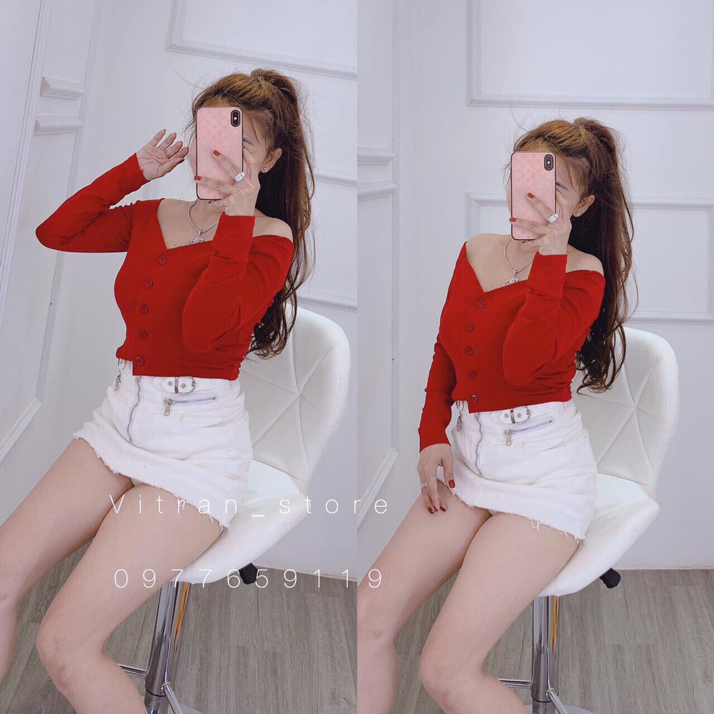 Áo croptop nữ xinh tay dài đính hàng nút cực xinh